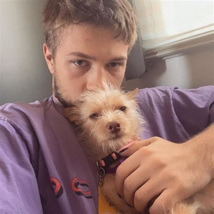 Locke & Key Actor, Connor Jessup Came Out As Gay! Who is Currently Dating? Know his Relationship Status
