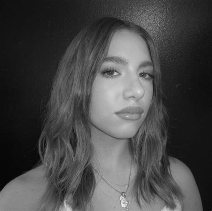 Maddie Ziegler Bio (Wiki) 