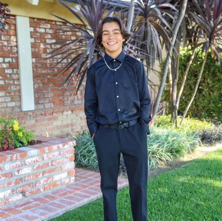 Malachi Barton: Acting Career, Relationship Status, Net Worth, Family, and More