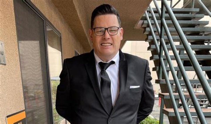 Mark Labbett Brother Of Paul And Philip, Siblings Age Gap