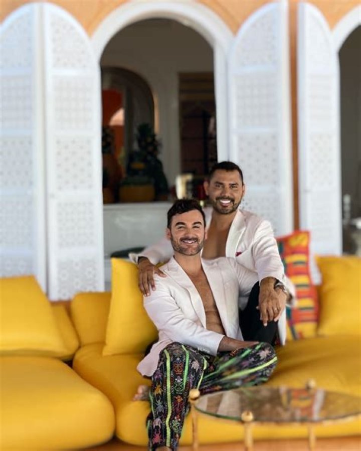 Mauricio Mejía - Age, Family, Bio