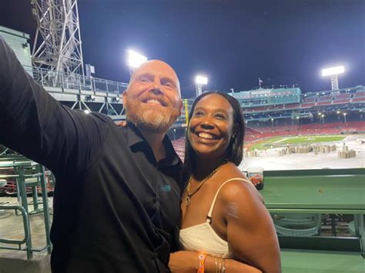 Nathan Hill - Age, Family, Bio