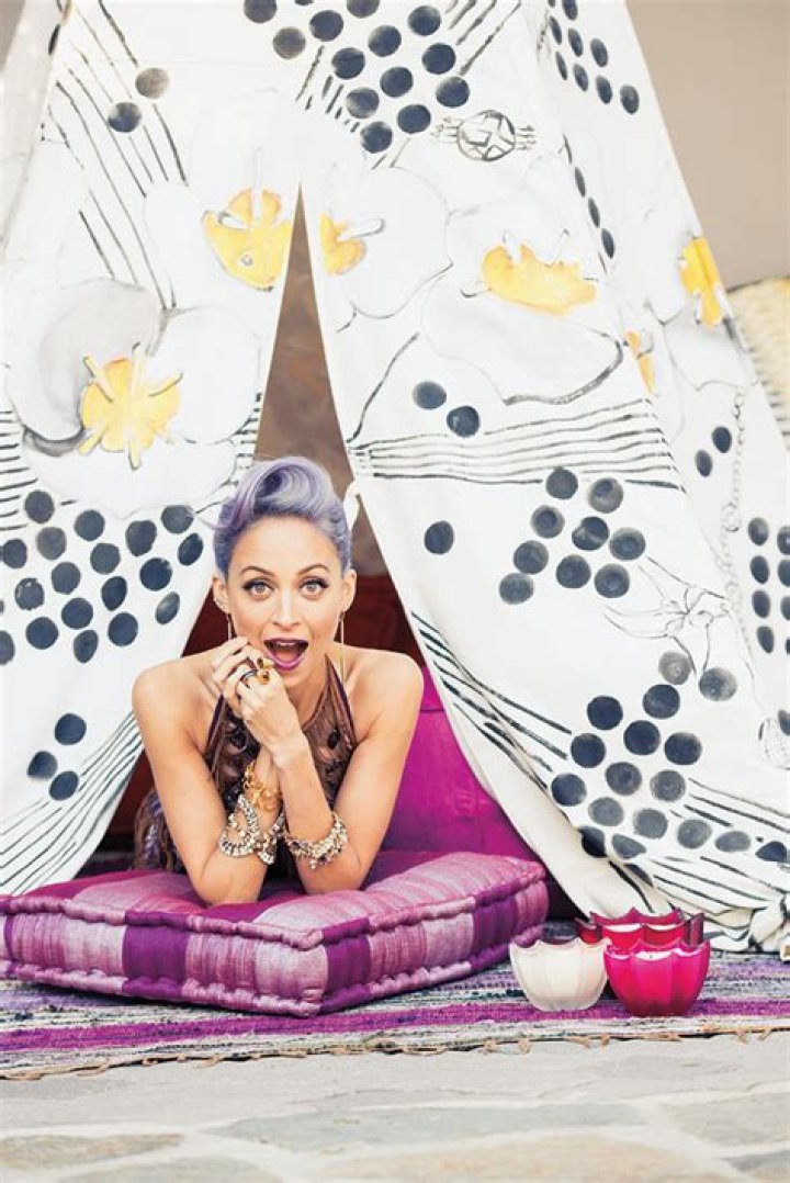 Nicole Richie covers Paper mag: tacky or the best she’s ever looked?