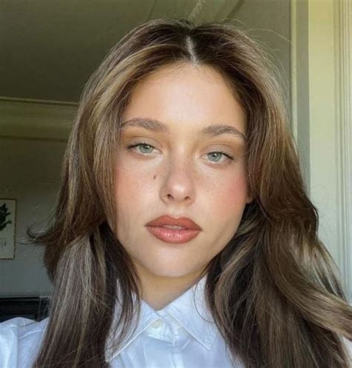 Nicole Wallace Height, Weight, Net Worth, Age, Birthday, Wikipedia, Who, Nationality, Biography