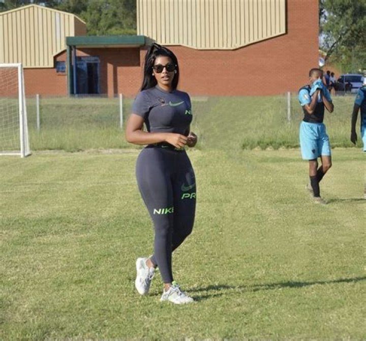 Nthati Moshesh Height, Weight, Net Worth, Age, Birthday, Wikipedia, Who, Nationality, Biography