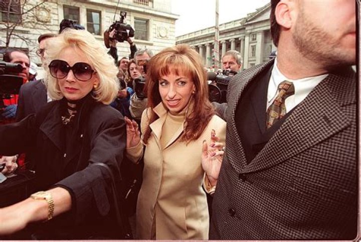 Paula Jones Net Worth - Wiki, Age, Weight and Height, Relationships, Family, and More