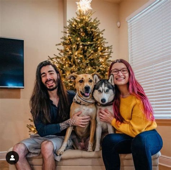 Penguinz0 - Age, Family, Bio