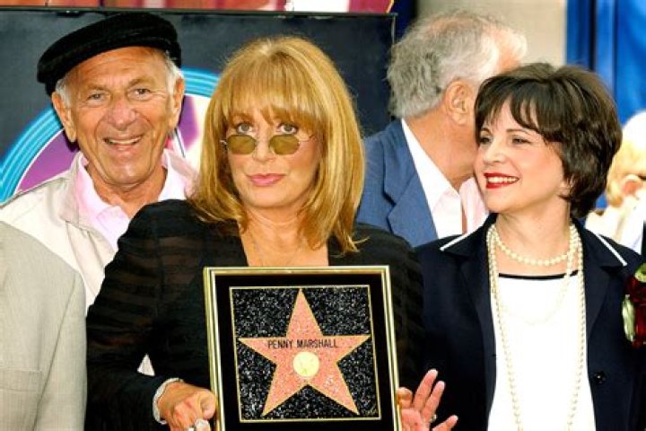 Penny Marshall - Trivia, Family, Bio