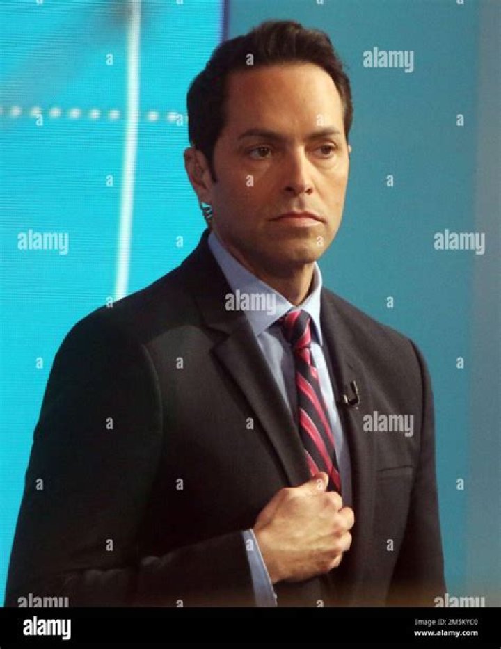 Phil Lipof Bio (Wiki) 