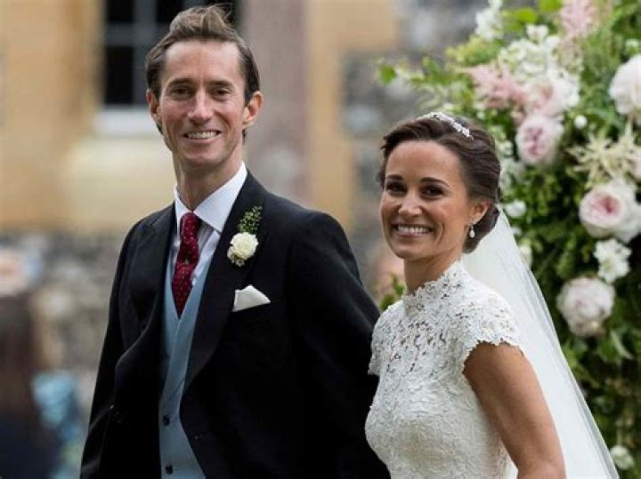 Pippa Middleton’s ass is made of lies, ass experts say