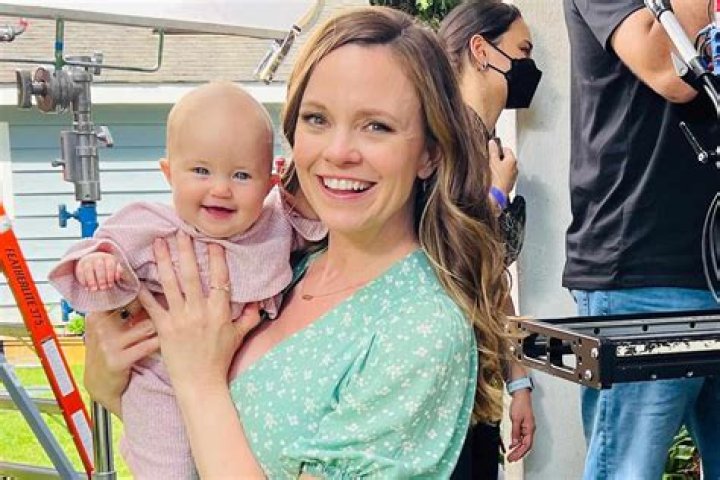 Rachel Boston - Age, Family, Bio