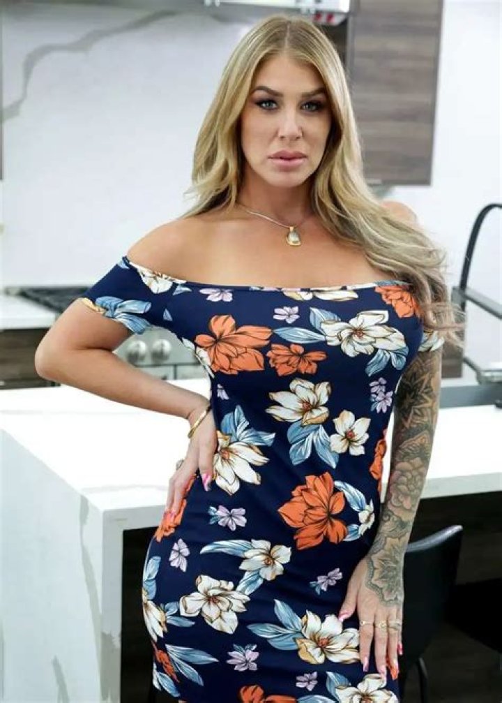 Radmila Lolly - Age, Family, Bio