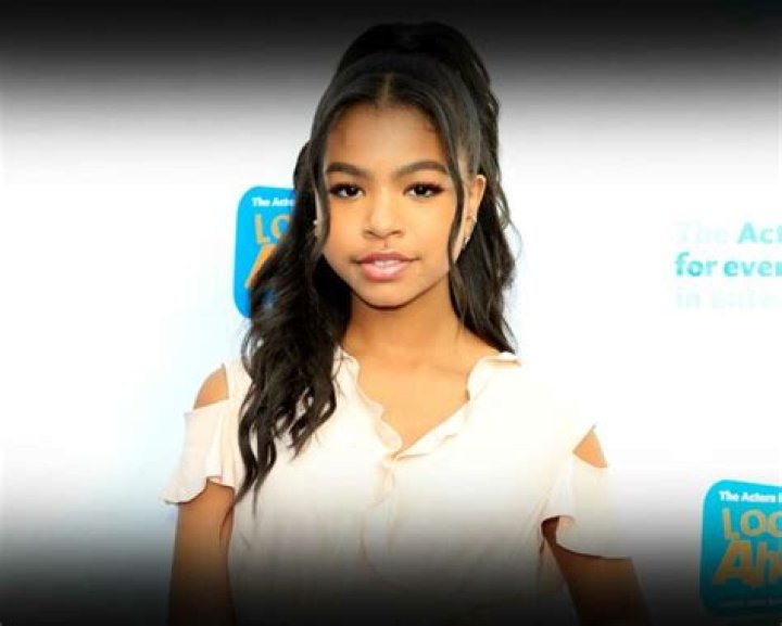 Raven's Home Star Navia Robinson Boyriend? Know Her Movies, TV Shows, Instagram, Songs, Birthday, Vampire Diaries, Net Worth, & More.