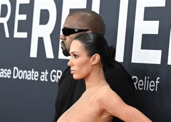 Reggie Bush dumped Kim Kardashian because she was too “ambitious”
