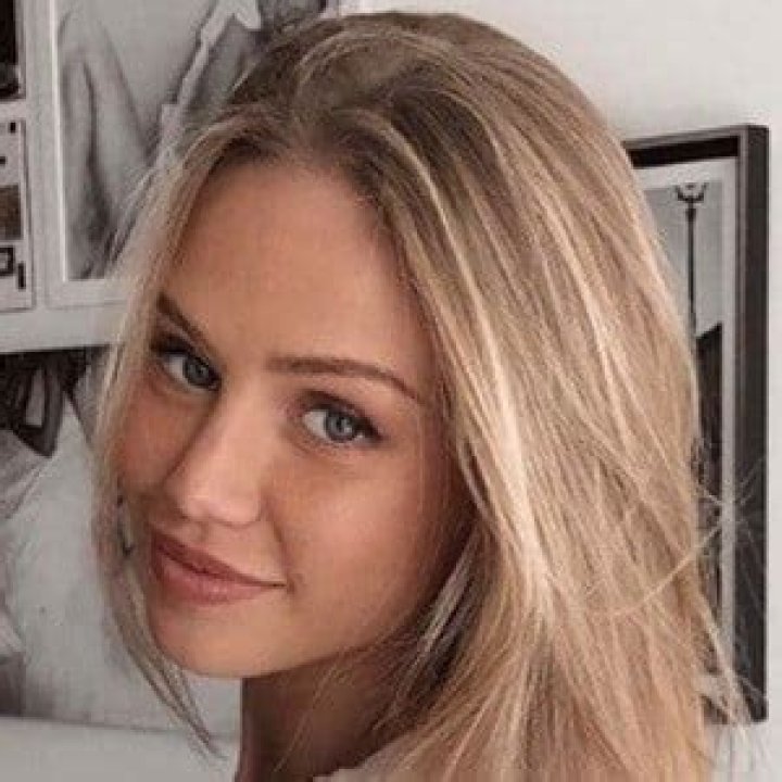 Scarlett Leithold - Age, Family, Bio