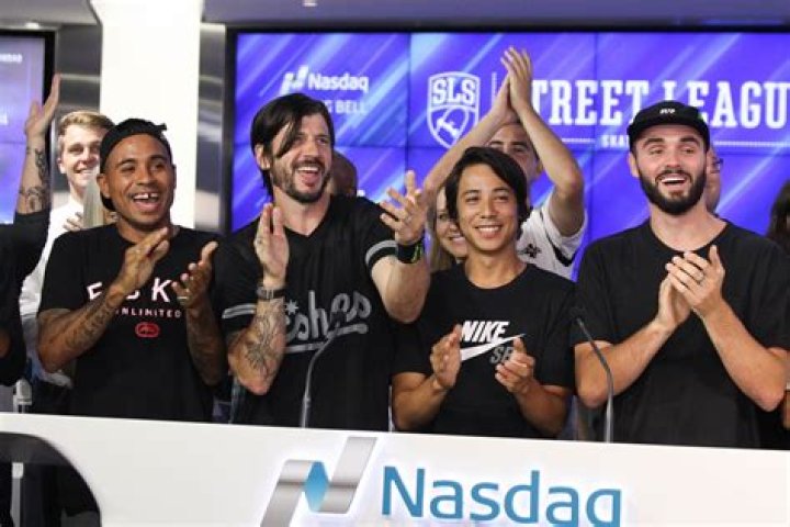 Sean Malto Net Worth - Wiki, Age, Weight and Height, Relationships, Family, and More