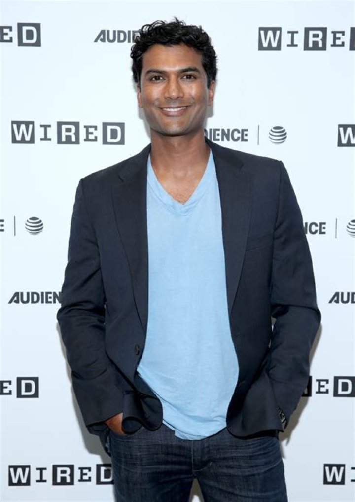Sendhil Ramamurthy Net Worth - Wiki, Age, Weight and Height, Relationships, Family, and More