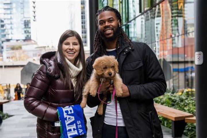 Sidney Rice Net Worth - Wiki, Age, Weight and Height, Relationships, Family, and More