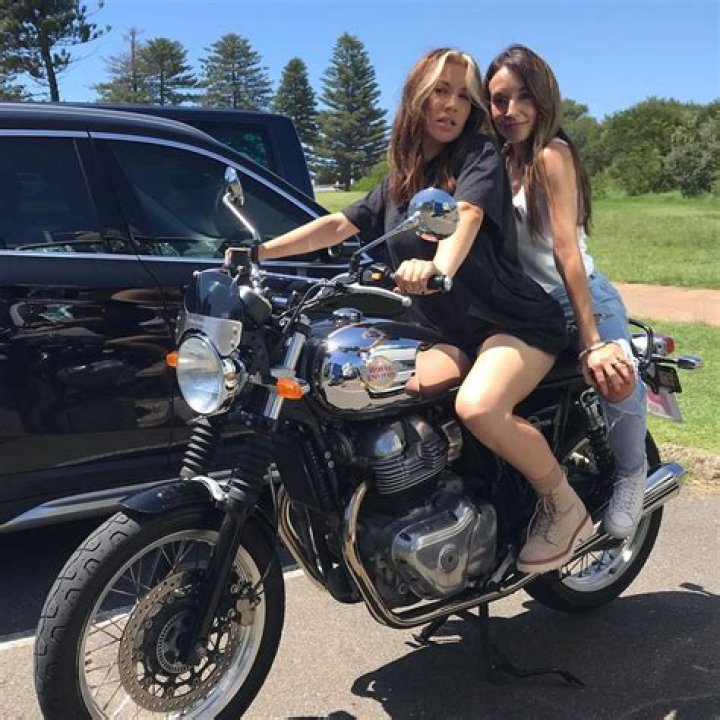 Stephanie Panozzo Wikipedia Bio Age Husband And Instagram