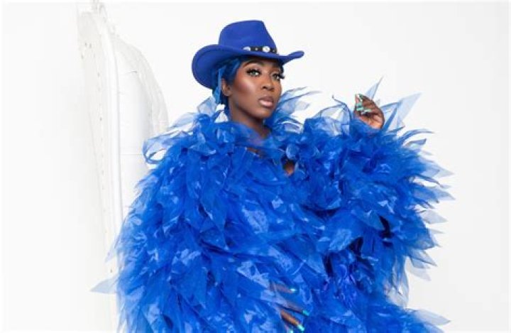 super_sus_official - Age, Family, Bio