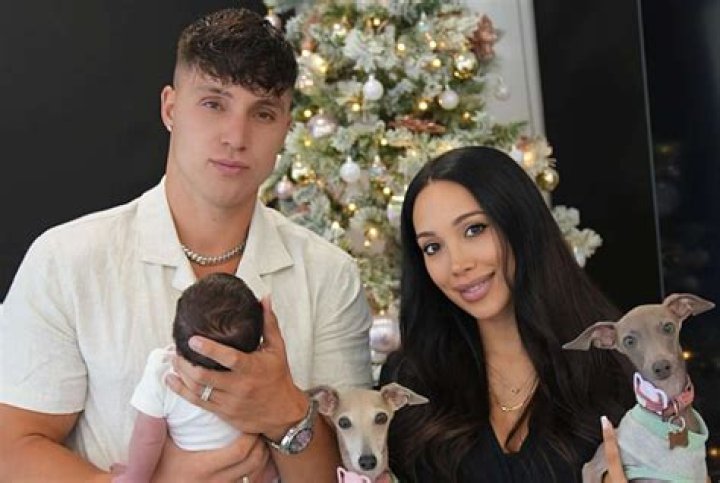 Tayo Ricci - Age, Family, Bio