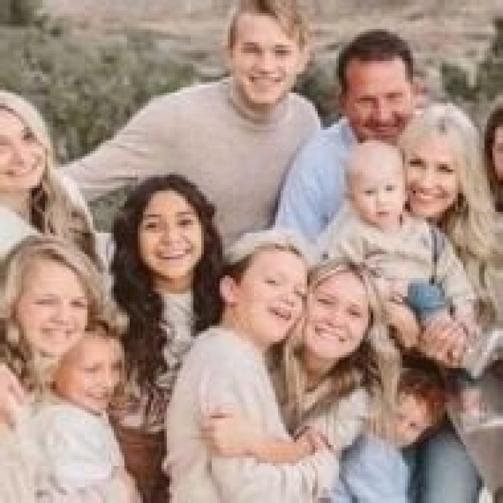 The Mikesell Family - Members, Ages, Trivia