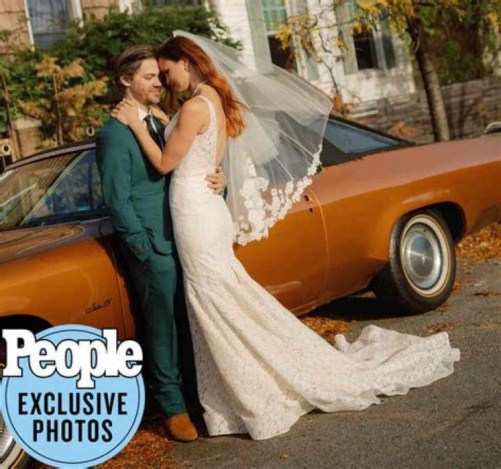 The Walking Dead star Tom Payne and Jennifer Akerman married for the second time in lavish NYC wedding