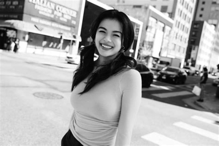 Ur Mom Ashley Bio (Wiki) 