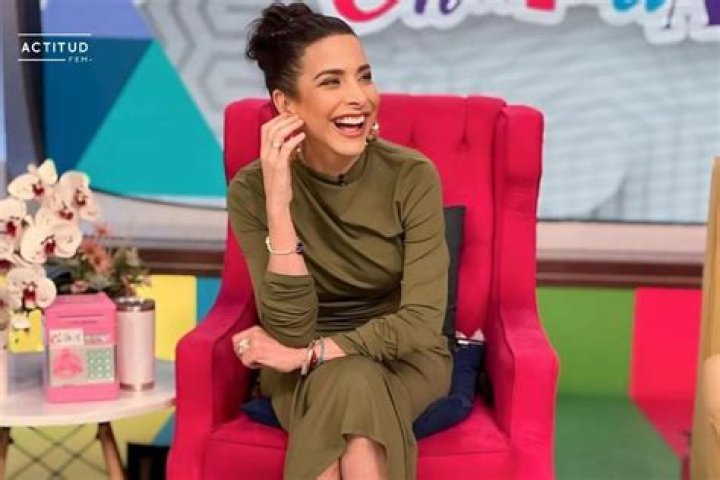 Verónica Toussaint - Age, Family, Bio