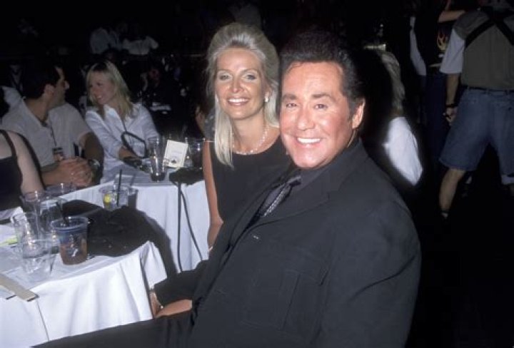 Wayne Newton and Kathleen McCrone's Charming Love Story Unveiled