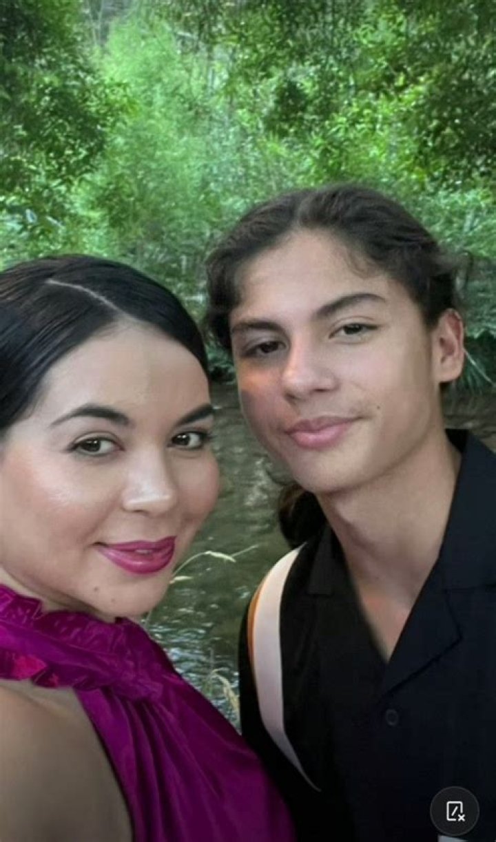 Wendy Mora - Trivia, Family, Bio