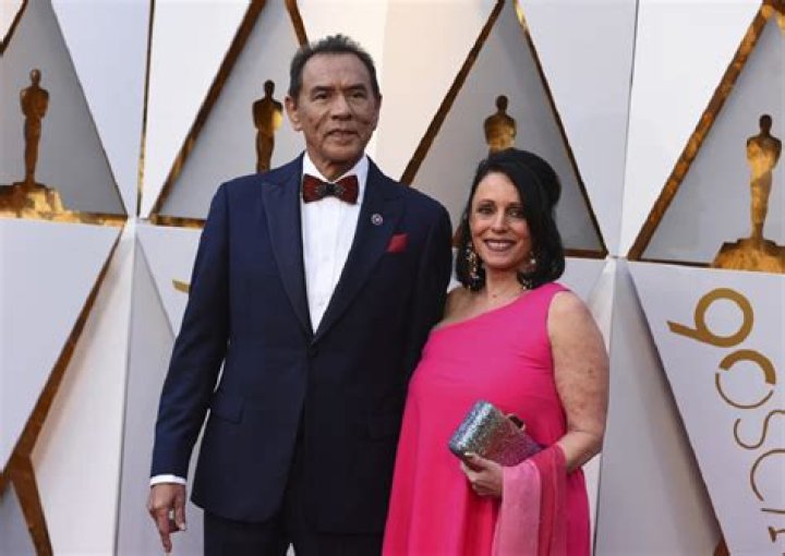 Wes Studi Wife Maura Dhu Studi And Daughter Leah Studi, Family Ethnicity