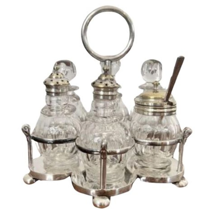 What is a cruet set used for?