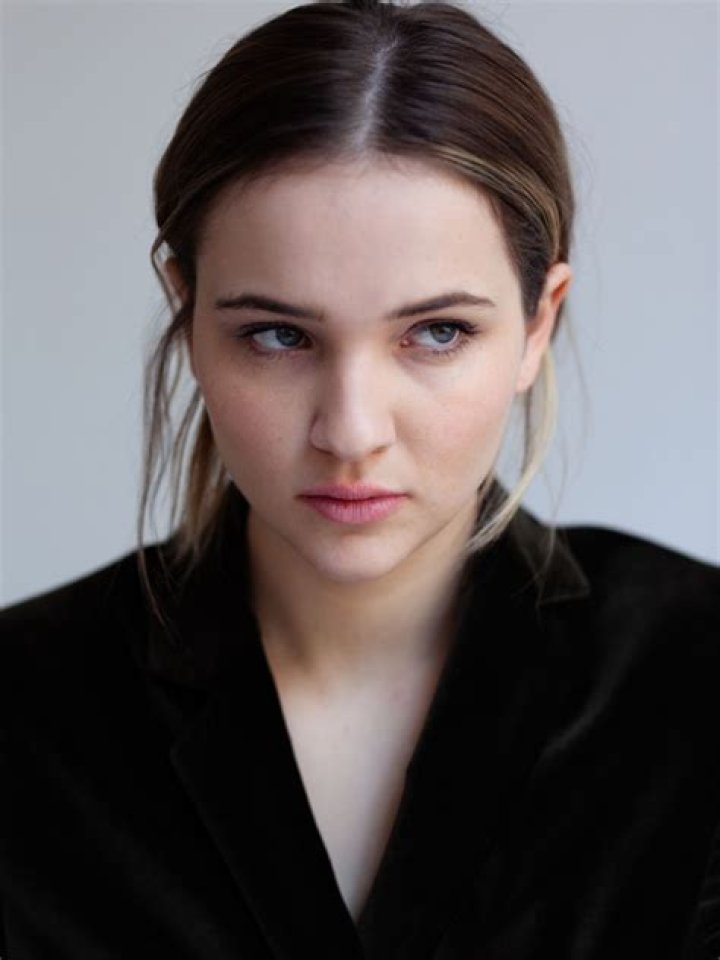 Who Is Dark's Actress, Lisa Vicari Is Dating Right Now? Know About Her Relationship Status