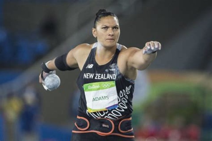 
Who is Valerie Adams and How Tall is The New Zealand Olympic Athlete? 